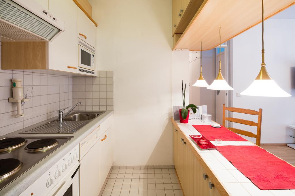 W & S Executive Apartments - Обертраун Екстер'єр фото