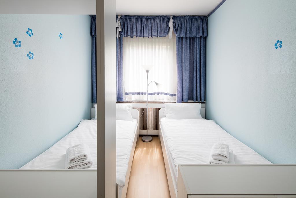 W & S Executive Apartments - Обертраун Екстер'єр фото